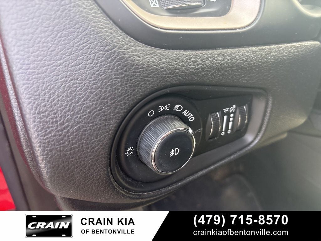 2015 Jeep Renegade Limited - 4WD / CLEAN CARFAX / ONE OWNER