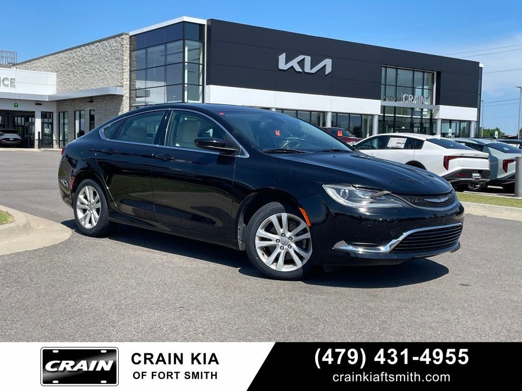 2015 Chrysler 200 Limited