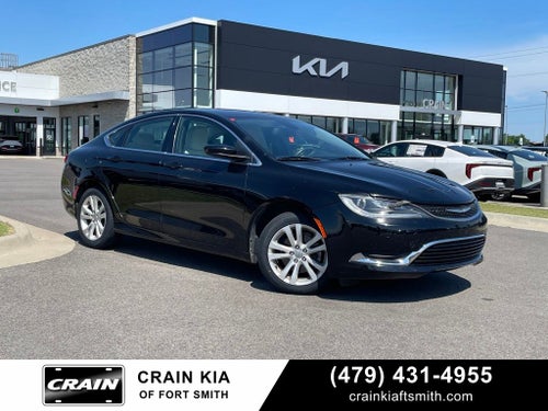 2015 Chrysler 200 Limited