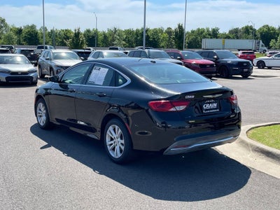 2015 Chrysler 200 Limited