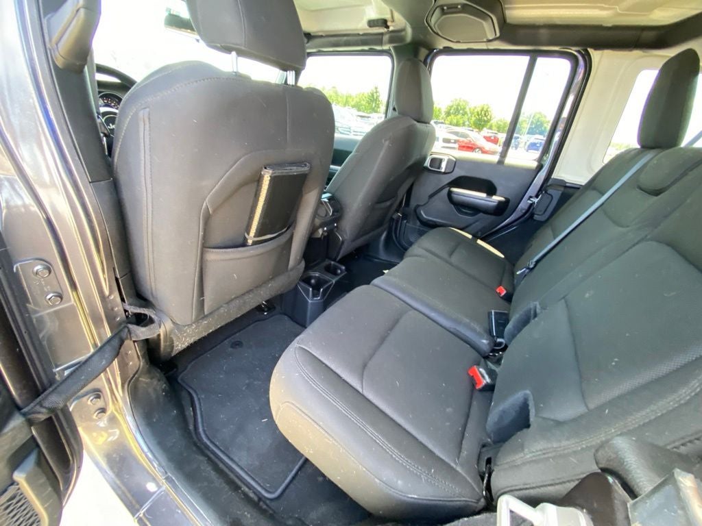 2019 Jeep Wrangler Unlimited Sport S CLEAN CARFAX / 4X4