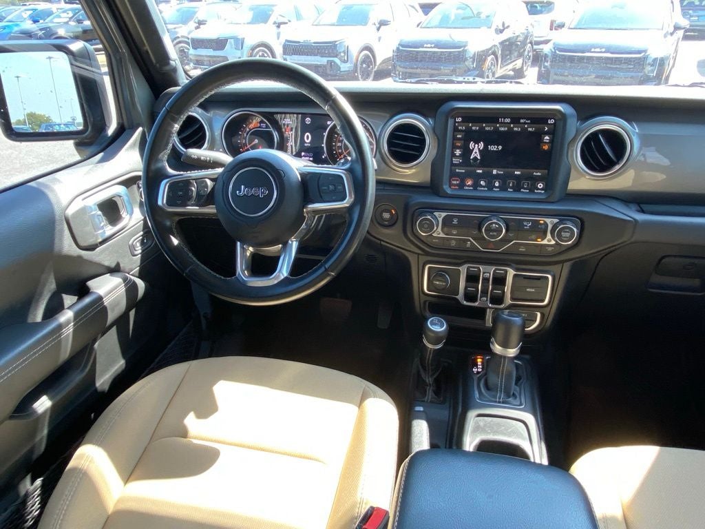 2022 Jeep Wrangler Unlimited Sahara HARDTOP / NAV / CARPLAY