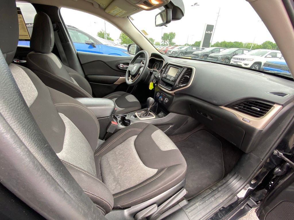 2018 Jeep Cherokee Latitude CLEAN CARFAX / ONE OWNER