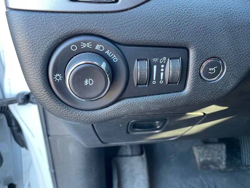 2022 Jeep Cherokee Limited MOONROOF / LEATHER / HEATED SEATS