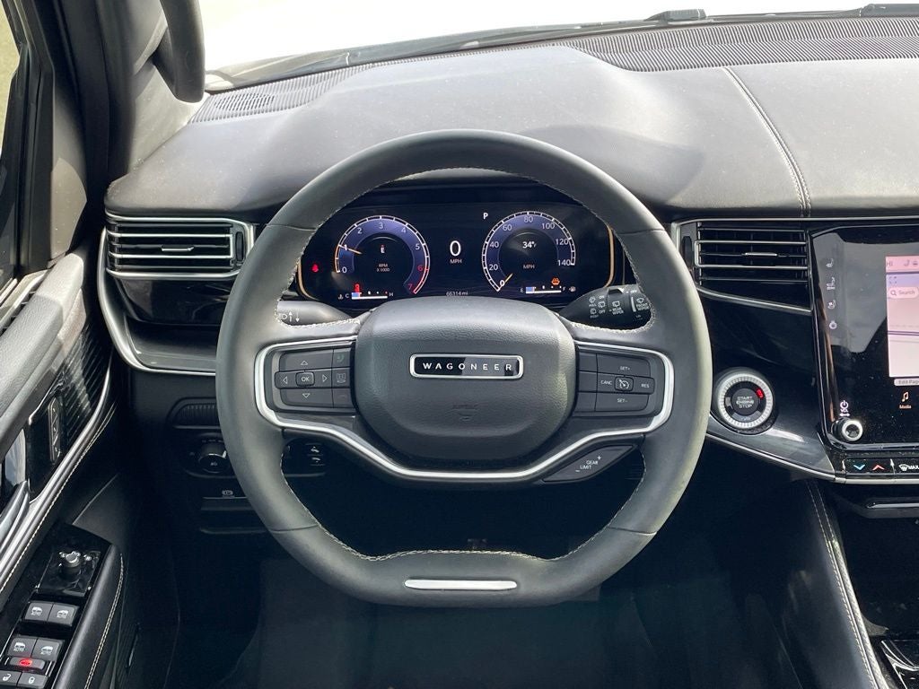 2023 Jeep Wagoneer Base 4X4 / NAV / HEATED SEATS