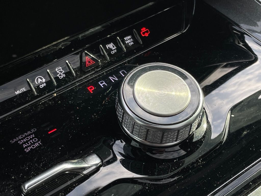 2023 Jeep Wagoneer Base 4X4 / NAV / HEATED SEATS