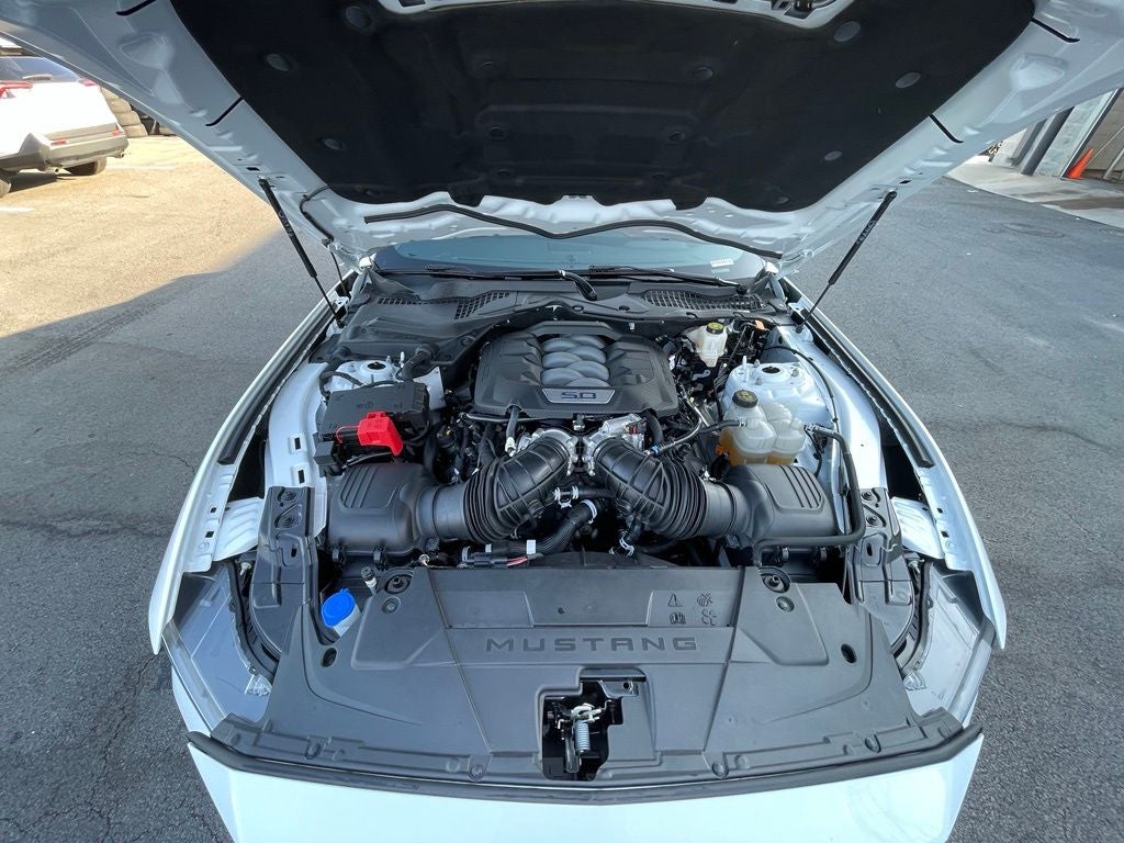 2025 Ford Mustang GT Premium HEATED SEATS / ONE OWNER / LEATHER / CLEAN CARFAX