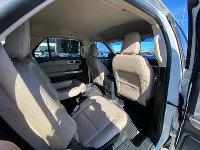 2022 Ford Explorer XLT ONE OWNER