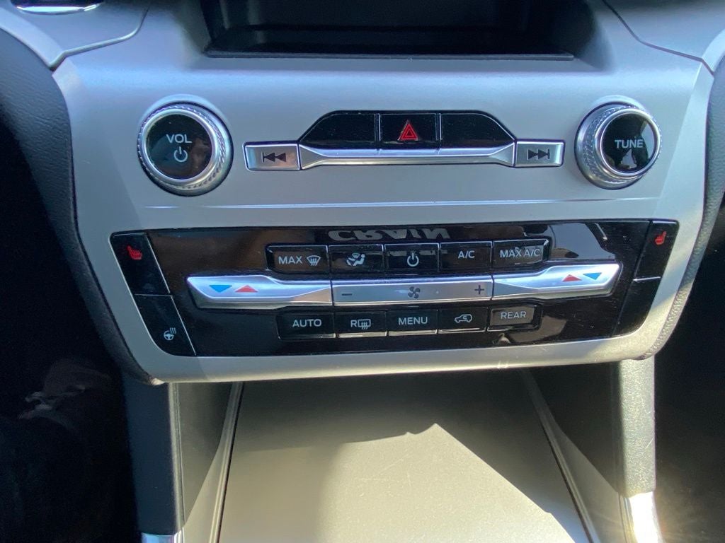 2022 Ford Explorer XLT CO PILOT 360+ / 3RD ROW / HEATED SEATS