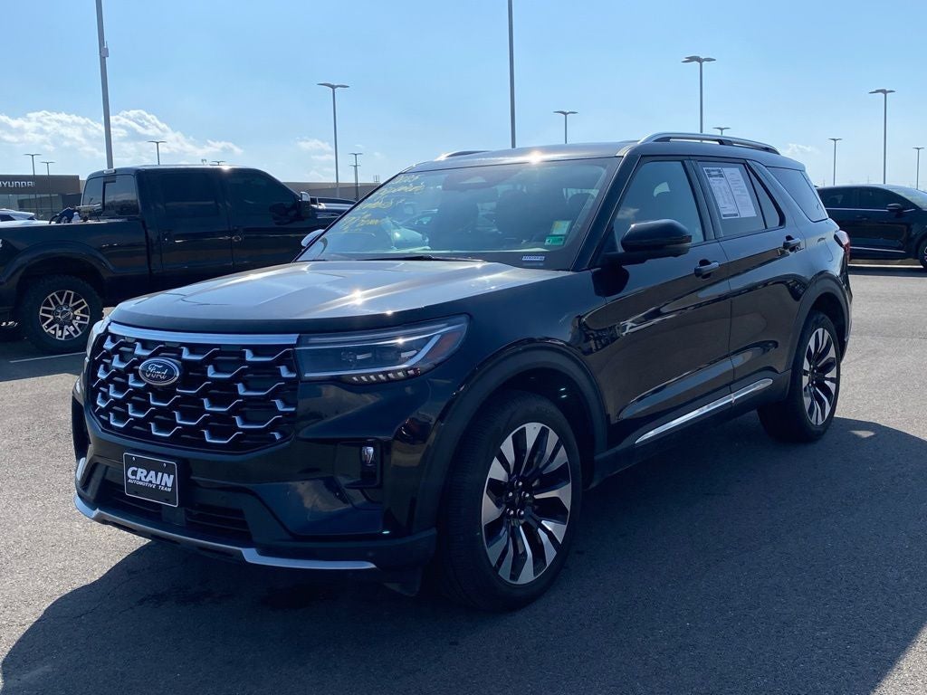 2025 Ford Explorer Platinum 4X4 / HEATED SEATS / NAV