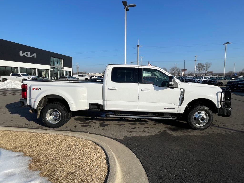2024 Ford F-350SD Lariat 4X4 / NAV / HEATED SEATS