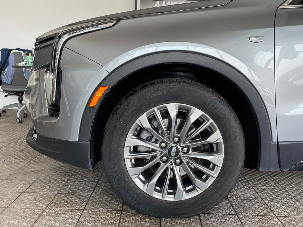 2024 Cadillac XT4 Premium Luxury NAV / LEATHER / REMOTE START