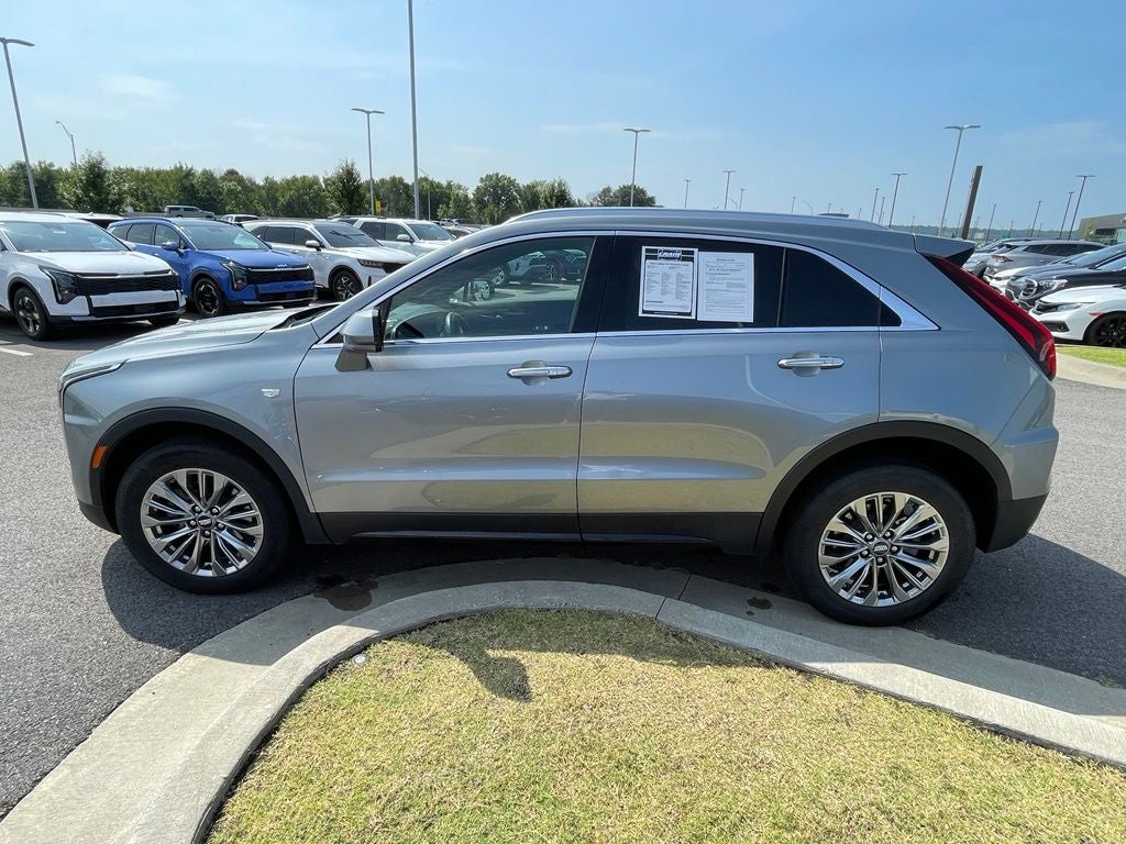 2024 Cadillac XT4 Premium Luxury NAV / LEATHER / REMOTE START