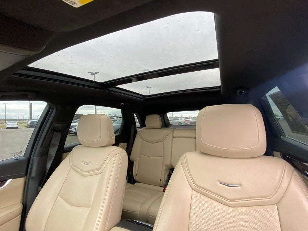 2019 Cadillac XT5 Luxury AWD / HEATED SEATS / MOONROOF