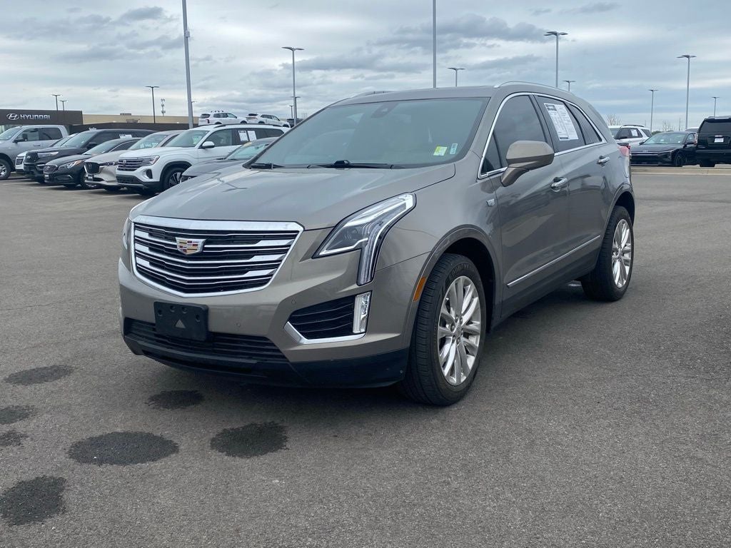 2019 Cadillac XT5 Luxury AWD / HEATED SEATS / MOONROOF