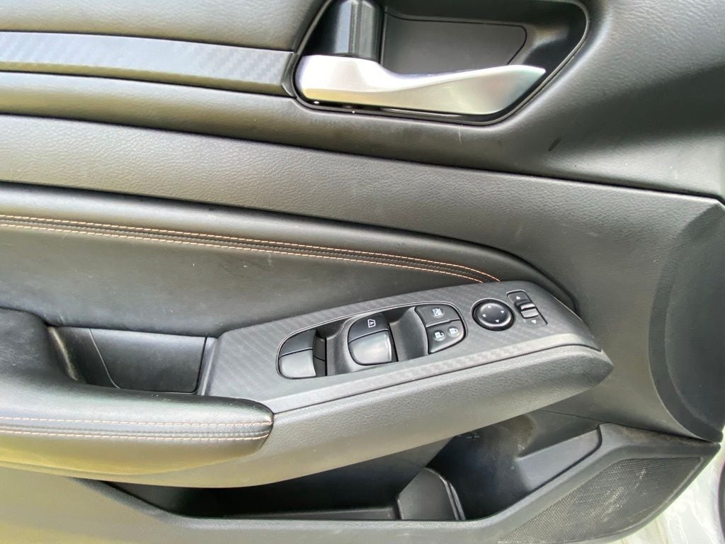 2021 Nissan Altima 2.5 SR BLIND SPOT / POWER DRIVERS SEAT