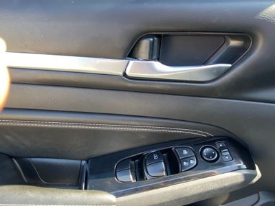 2023 Nissan Altima 2.5 SL CLEAN CARFAX / HEATED SEATS