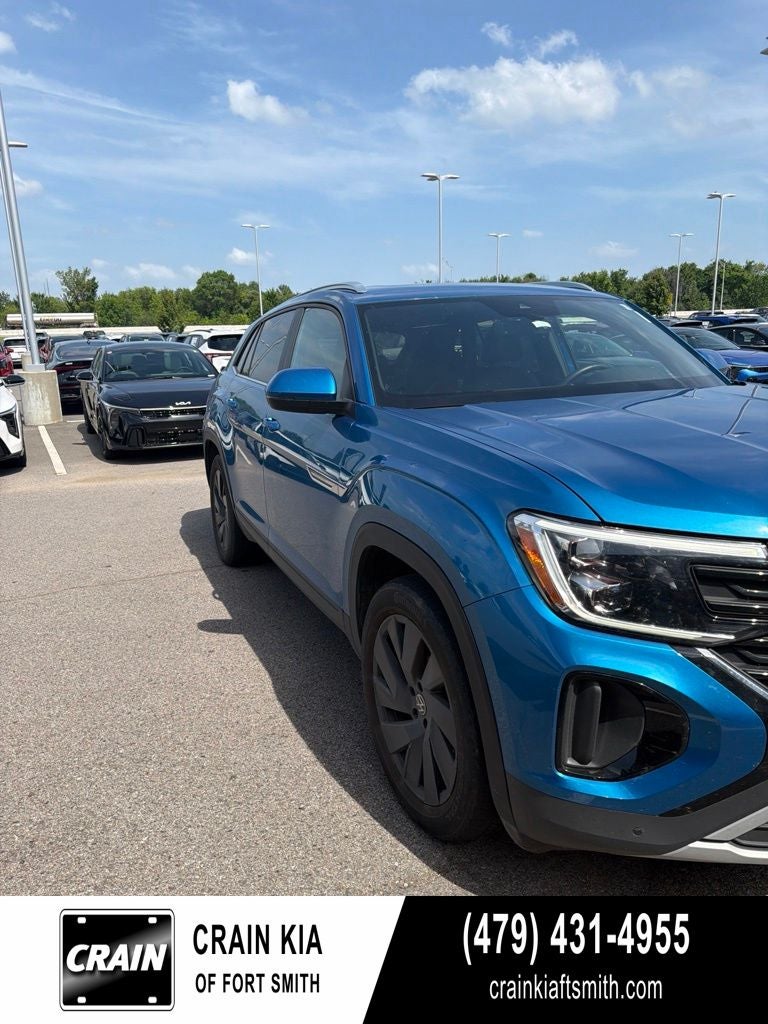 2024 Volkswagen Atlas Cross Sport 2.0T SE w/Technology