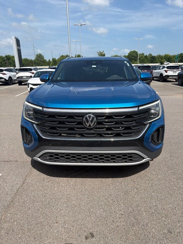 2024 Volkswagen Atlas Cross Sport 2.0T SE w/Technology