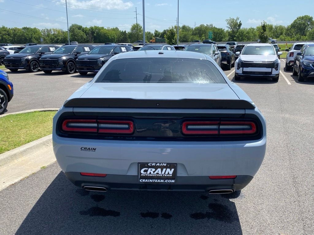2021 Dodge Challenger SXT ONE OWNER / CLEAN CARFAX