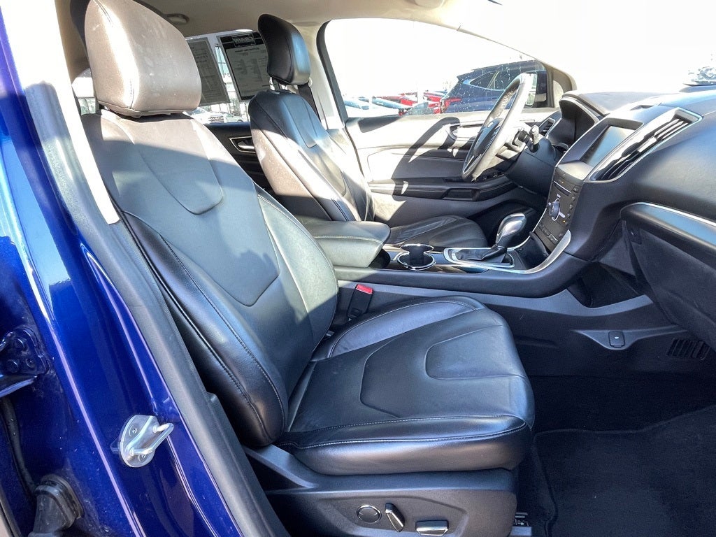 2015 Ford Edge Titanium VERY CLEAN / LOW PAYMENTS