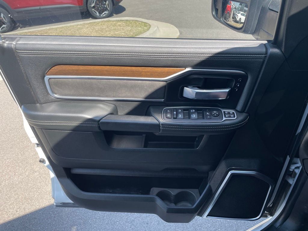2024 RAM 2500 Laramie 4X4 / NAV / HEATED SEATS