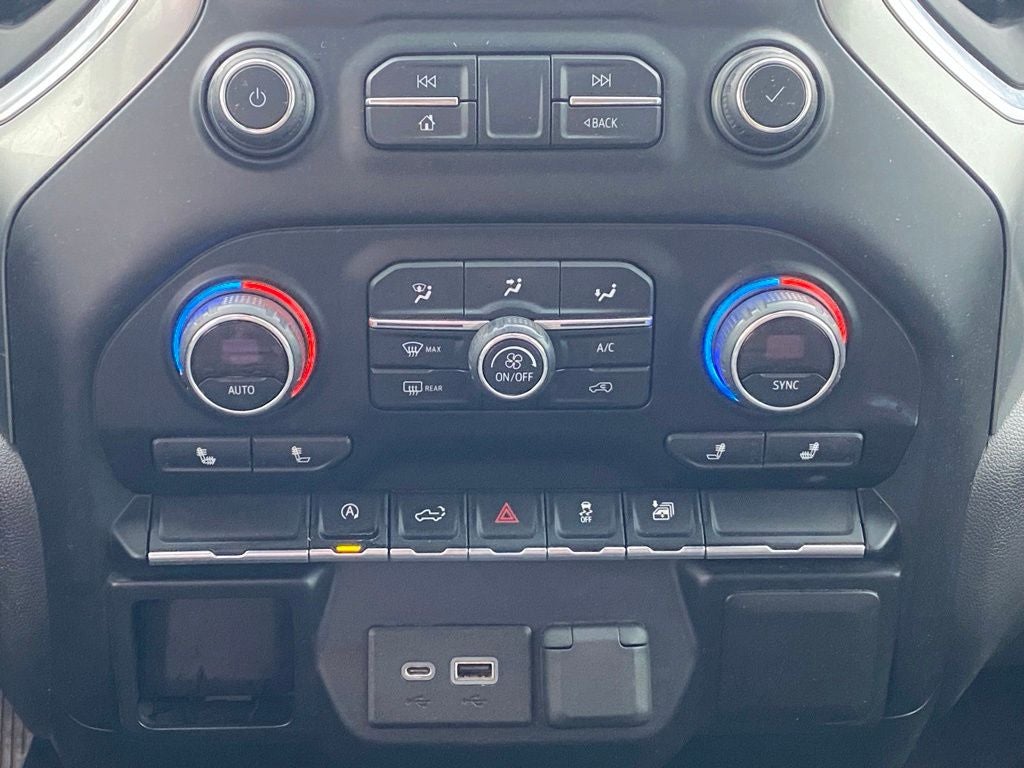 2019 Chevrolet Silverado 1500 LT CLEAN CARFAX / HEATED SEATS