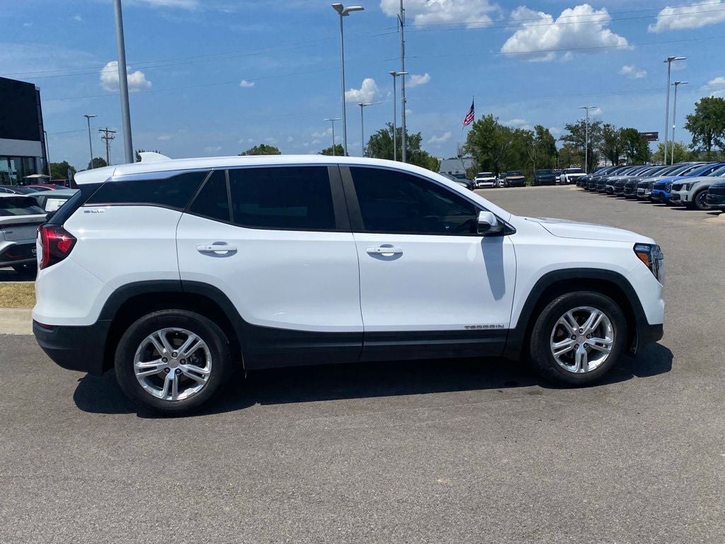 2023 GMC Terrain SLE
