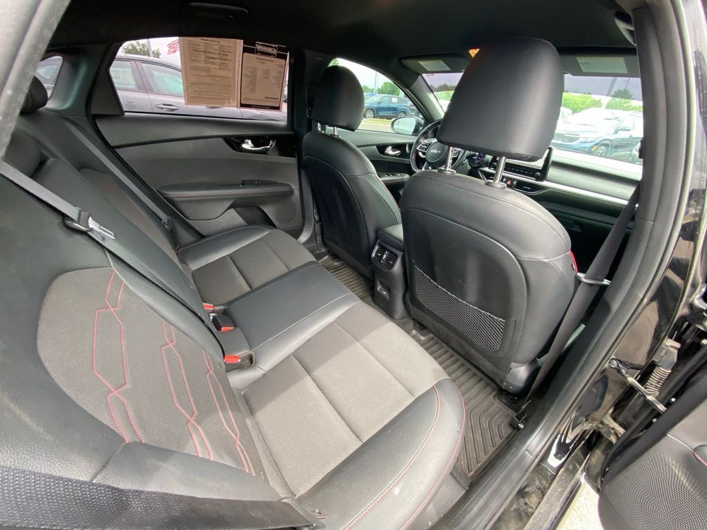 2024 Kia Forte GT ONE OWNER / CLEAN CARFAX / NAV