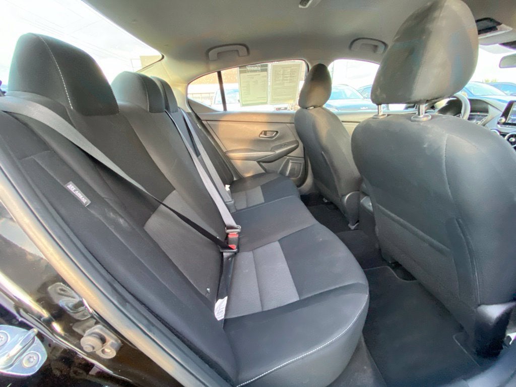 2025 Nissan Sentra SV ONE OWNER / KEYLESS ENTRY / BLIND SPOT