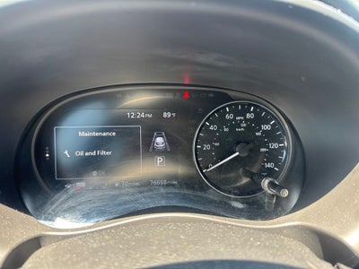 2021 Nissan Kicks SR