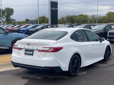 2025 Toyota Camry SE