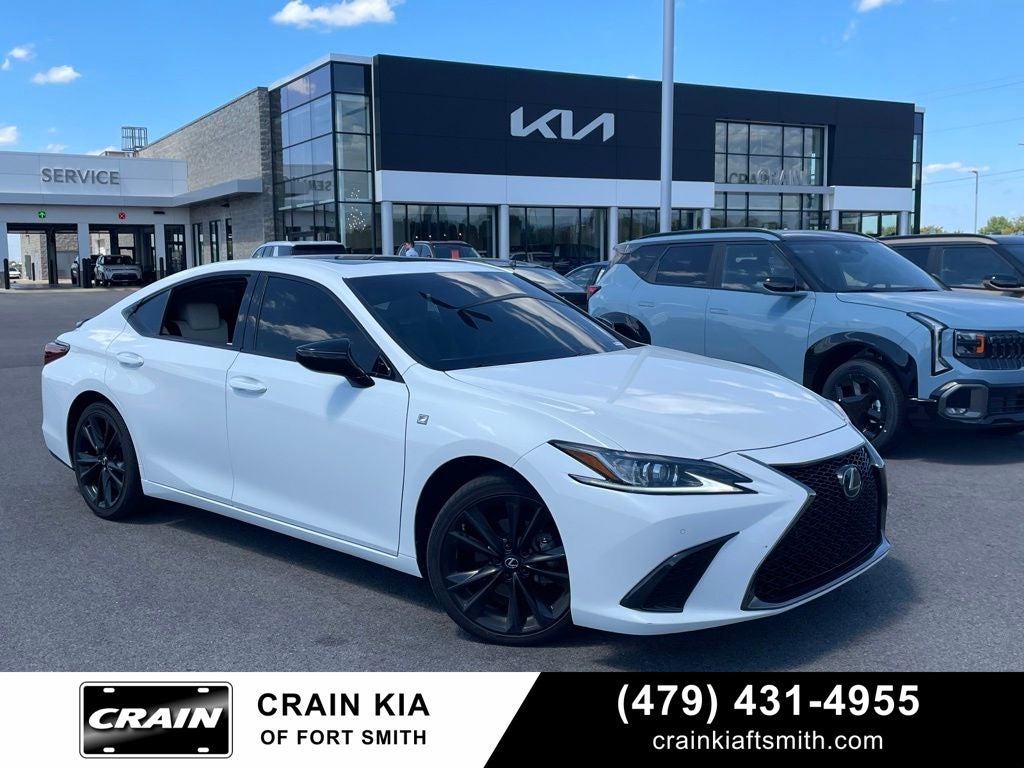 2021 Lexus ES 350 F Sport MOONROOF / HEATED SEATS / NAV