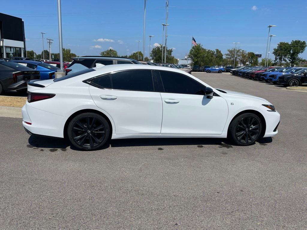 2021 Lexus ES 350 F Sport MOONROOF / HEATED SEATS / NAV