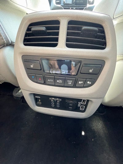2021 Honda Pilot Touring 7 Passenger