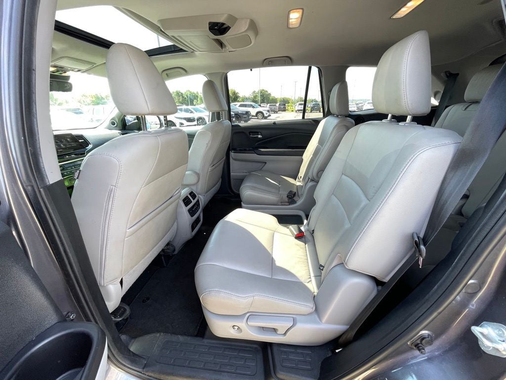 2021 Honda Pilot Touring 7 Passenger