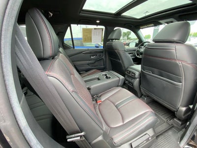 2025 Honda Pilot Black Edition AWD / 3RD ROW / LOADED / ONE OWNER