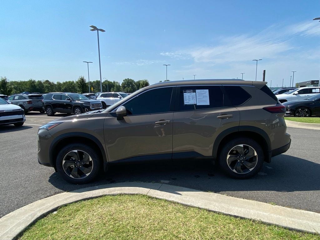 2024 Nissan Rogue SV MOONROOF / AWD / HEATED SEATS