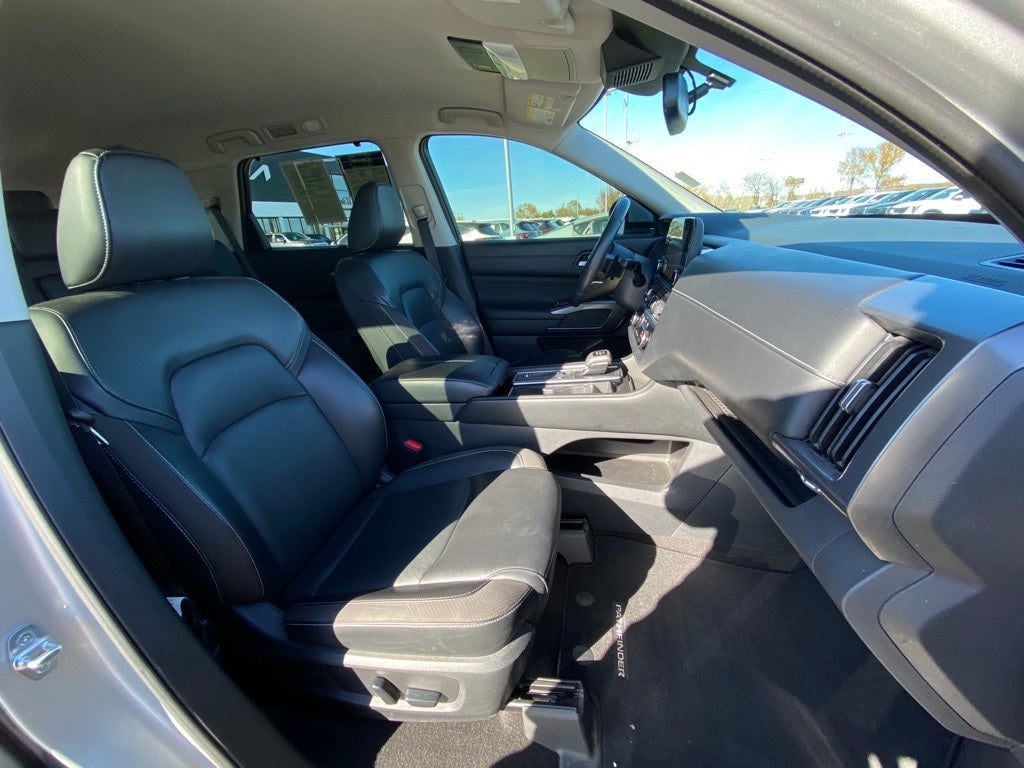 2022 Nissan Pathfinder SL 3RD ROW / HEATED SEATS / NAV