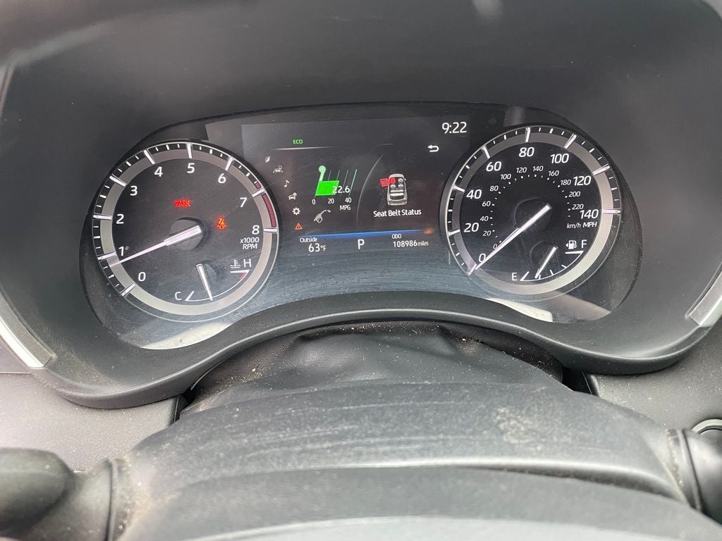 2020 Toyota Highlander XLE MOONROOF / HEATED SEATS