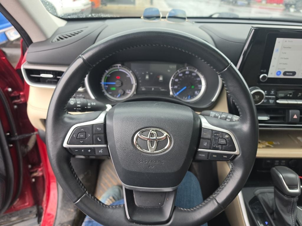2023 Toyota Highlander Hybrid XLE