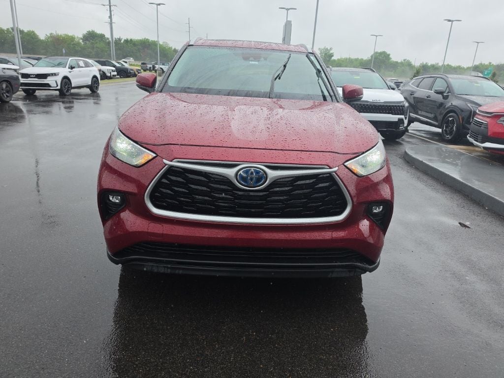 2023 Toyota Highlander Hybrid XLE