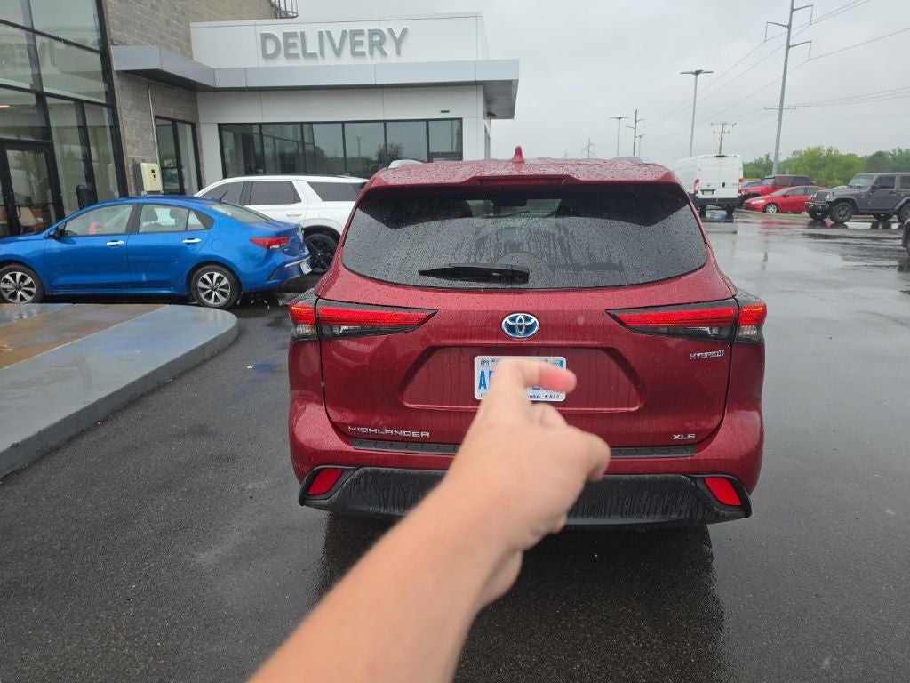 2023 Toyota Highlander Hybrid XLE
