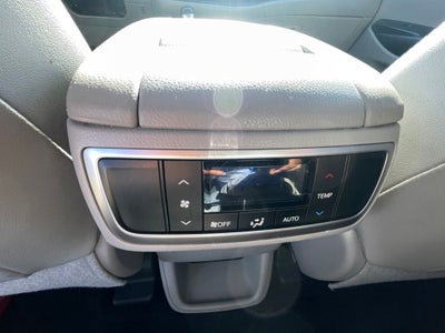 2016 Toyota Highlander XLE V6 HEATED SEATS / NAV