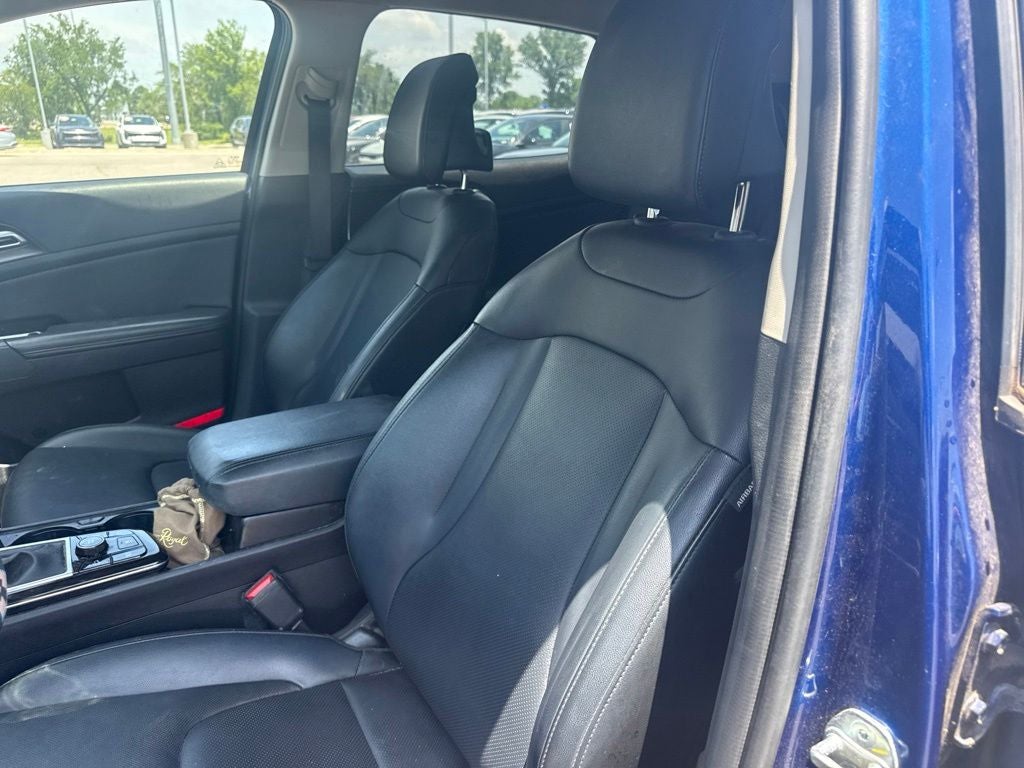2023 Kia Sportage EX HEATED SEATS / NAV / LEATHER