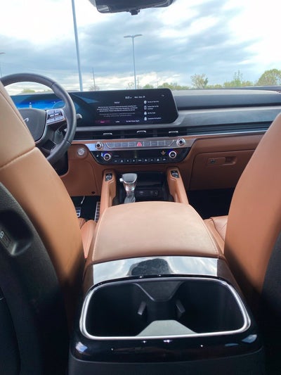 2024 Kia Telluride SX-Prestige X-Line HEATED AND COOLED SEATS / LEATHER / DUAL MOONROOF
