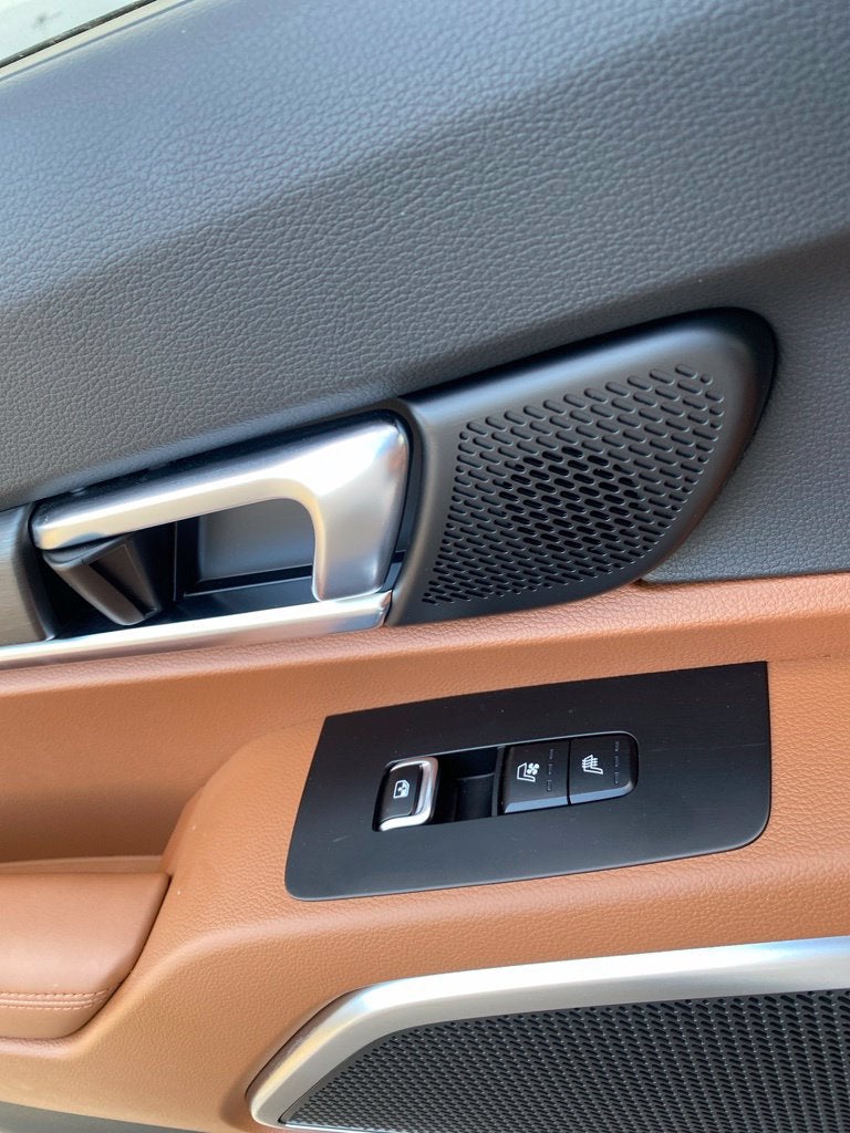 2024 Kia Telluride SX-Prestige X-Line HEATED AND COOLED SEATS / LEATHER / DUAL MOONROOF