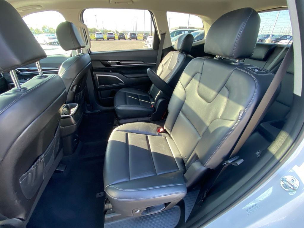 2025 Kia Telluride S HEATED SEATS / NAV