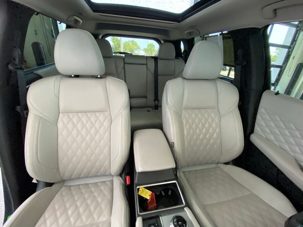 2024 Mitsubishi Outlander SEL HEATED SEATS / POWER LIFT GATE