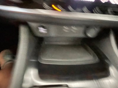 2024 Nissan Rogue SV PREMIUM PACKAGE / MOONROOF / LEATHER